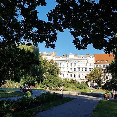 Charles Apartment Prag Exterior foto